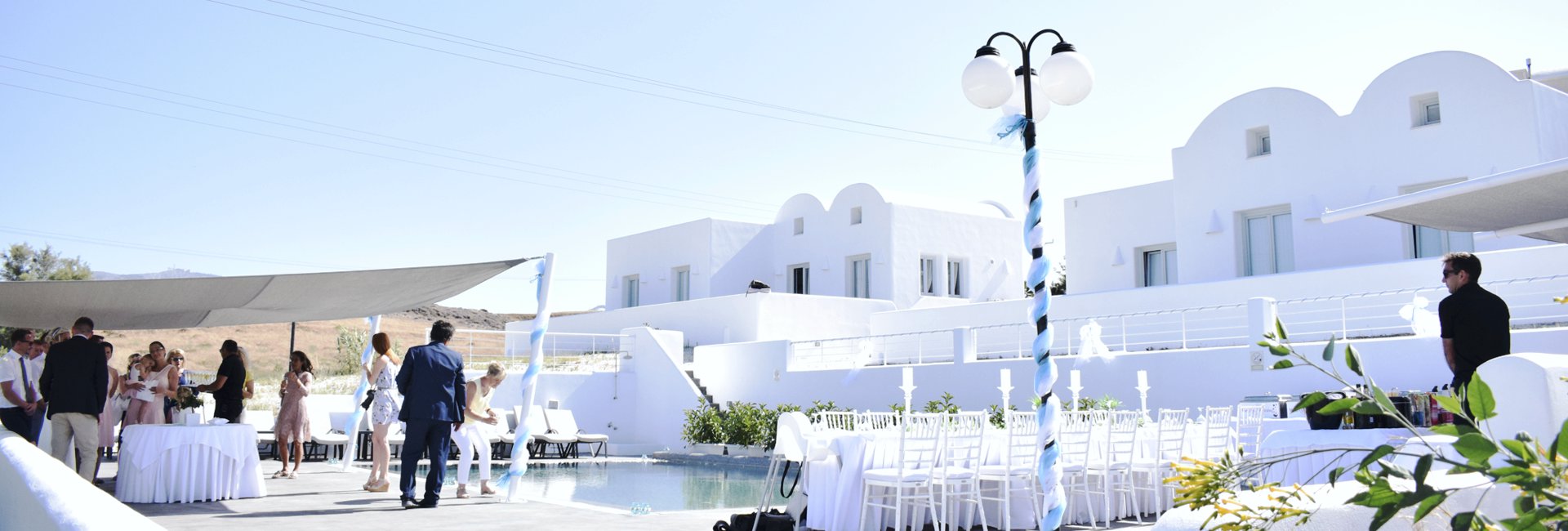 Affordable Wedding & Honeymoon in Santorini